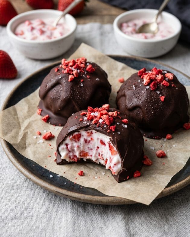 Chocolate Covered Strawberry Yogurt Clusters